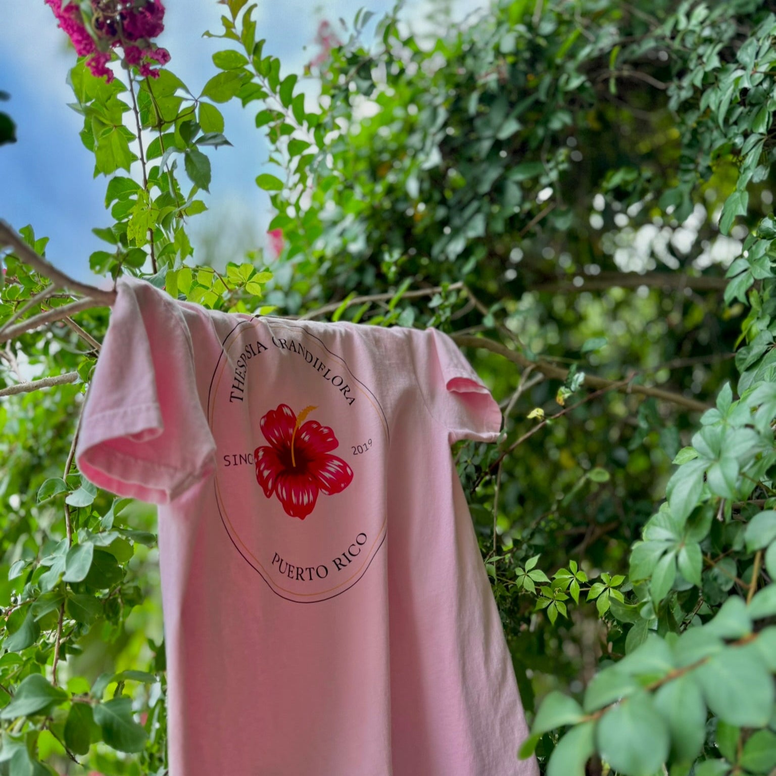 La Flor de Maga - Classic Graphic T-Shirt